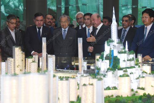 TUN DR MAHATHIR MOHAMAD
