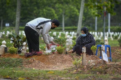 ZIARAH PERKUBURAN
