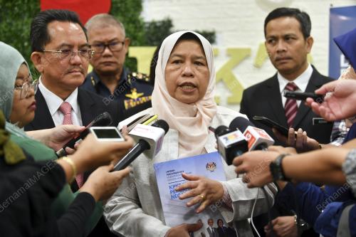 ZURAIDA KAMARUDDIN
