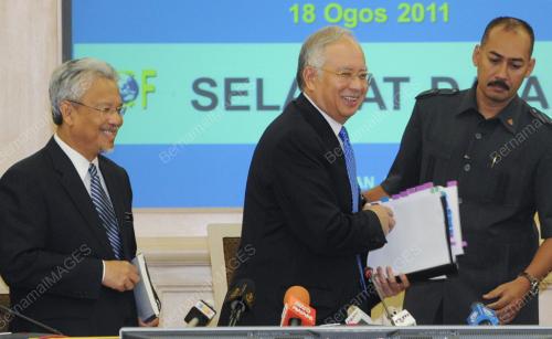 DATUK SERI NAJIB TUN RAZAK