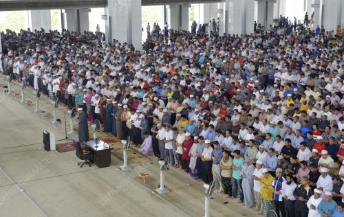 PTJ08_18092015_HAJAT