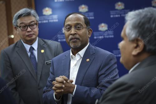 DATUK SERI DR ZAMBRY ABDUL KADIR