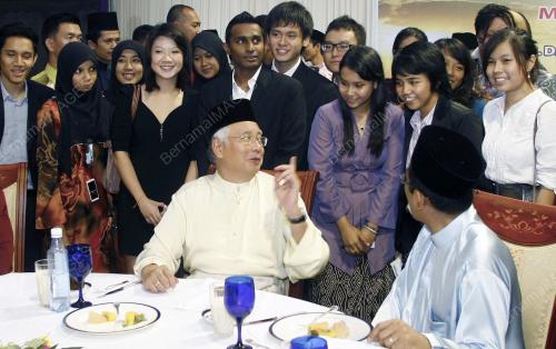 NAJIB TUN RAZAK