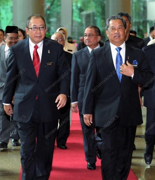 TAN SRI MUHYIDDIN YASSIN