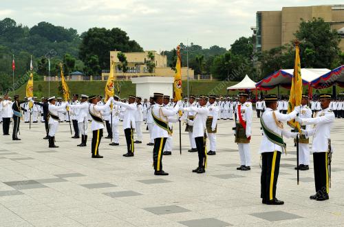 PTJ08_19092017_AGONG