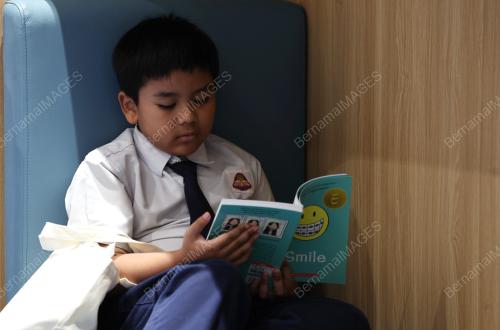 PERASMIAN KEDAI BUKU