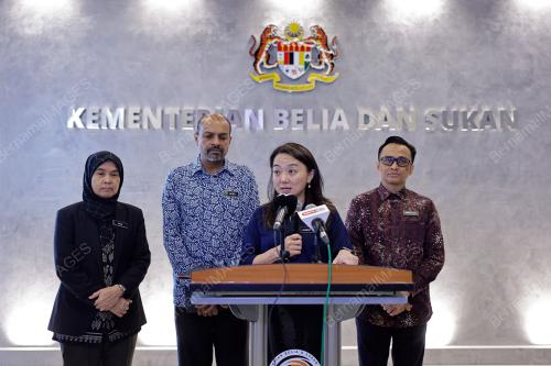 HANNAH YEOH