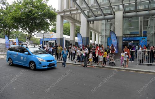 PTJ08_20042019_SHOWCASE_5G_BN201904197324