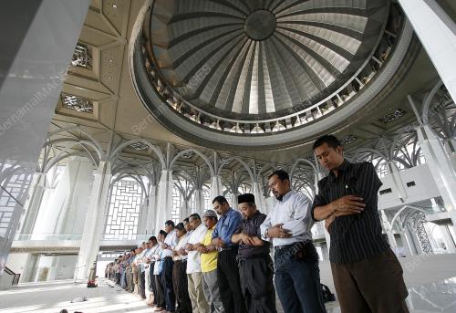 MASJID TUANKU MIZAN ZAINAL ABIDIN