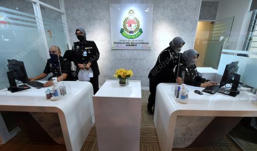 PELANCARAN EXECUTIVE LOUNGE MM2H