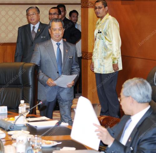 TAN SRI MUHYIDDIN YASSIN