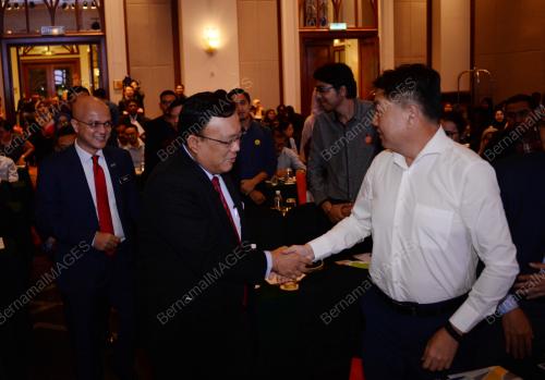 PTJ08_21112018_MCMC