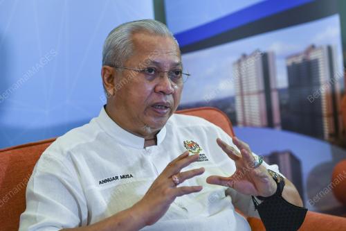TAN SRI ANNUAR MUSA