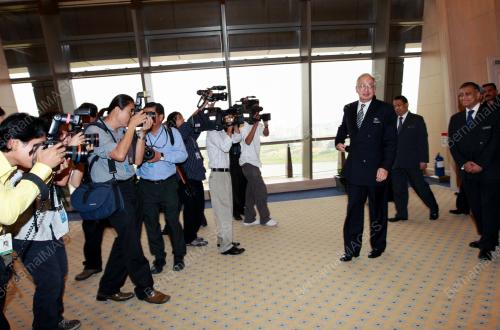 MOHD NAJIB TUN ABDUL RAZAK