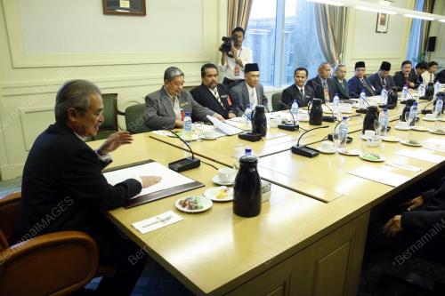 ABDULLAH AHMAD BADAWI