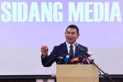 MOHD RAFIZI RAMLI