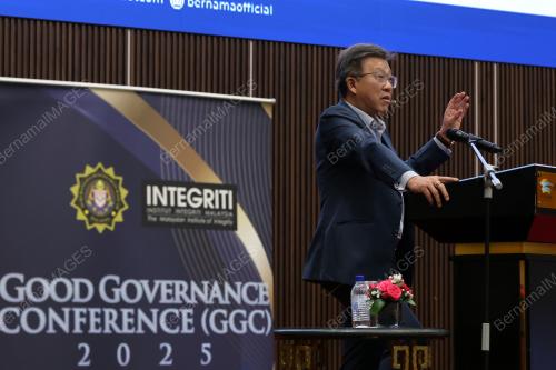 DATUK SERI WONG CHUN WAI