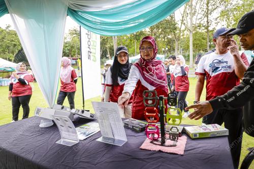 DR ZALIHA MUSTAFA
