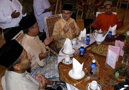 ABDULLAH AHMAD BADAWI