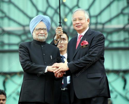 MOHD NAJIB TUN ABDUL RAZAK
