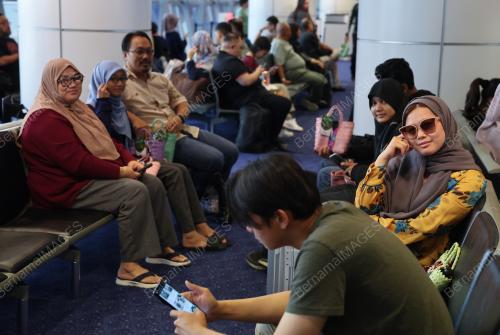 TINJAUAN KLIA TERMINAL 1 DAN 2