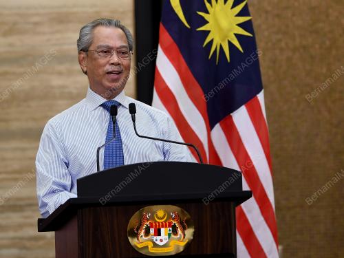 TAN SRI MUHYIDDIN YASSIN