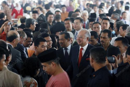 NAJIB TUN RAZAK