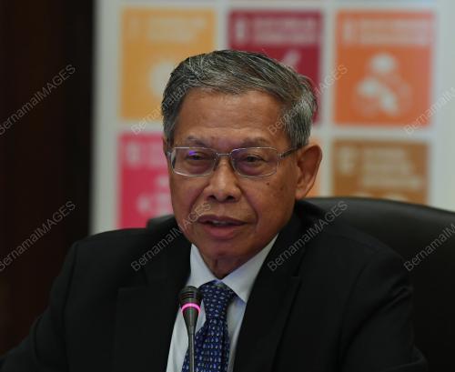 DATUK SERI MUSTAPA MOHAMED