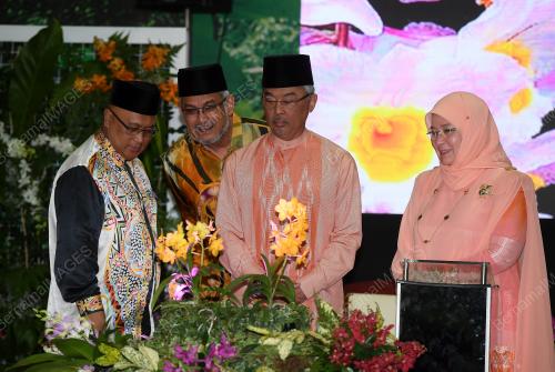 PTJ08_30082019_AGONG_BN201908299584