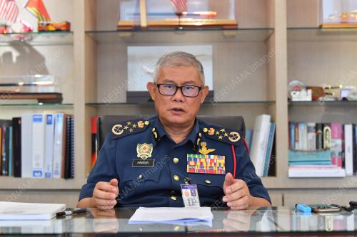 DATUK SERI MOHAMMAD HAMDAN WAHID