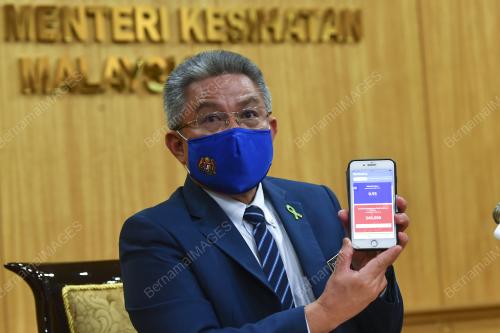 DATUK SERI DR ADHAM BABA