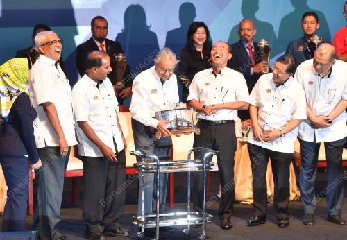 PTJ09_01052019_PERKERJA_BN201904298296