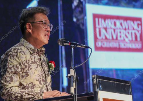 DATUK SERI WONG CHUN WAI