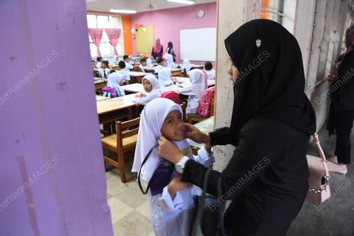 TAHUN SATU