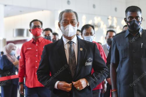 TAN SRI MUHYIDDIN YASSIN
