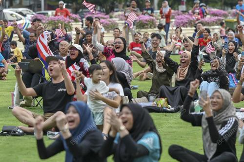 SAKSI PIALA THOMAS DI DATARAN PUTRAJAYA