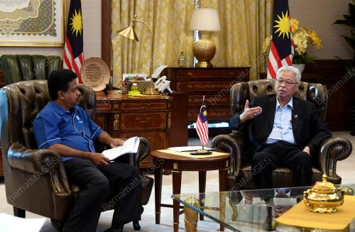 DATUK SERI ISMAIL SABRI YAAKOB