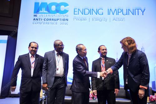 PTJ09_04092015_IACC