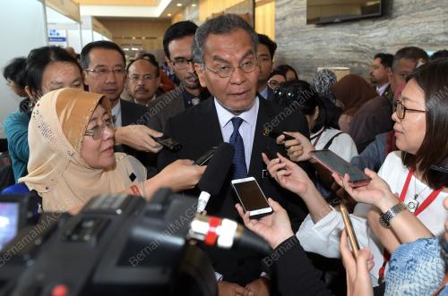 PTJ09_04092018_PERSIDANGAN