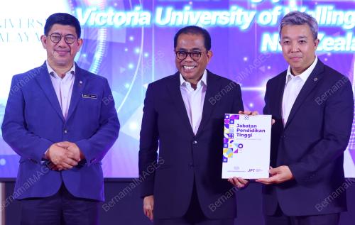DATUK SERI MOHAMED KHALED NORDIN