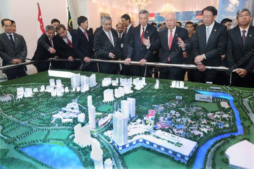 PTJ09_05012012_MAS_SPORE
