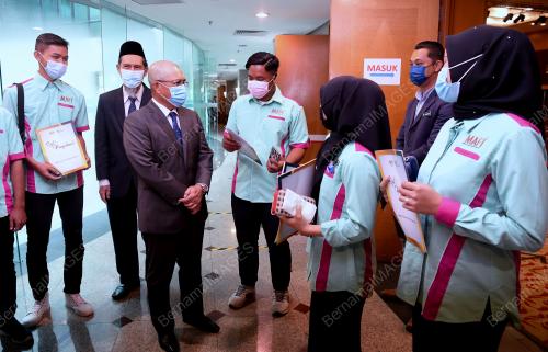 DATUK SERI DR RONALD KIANDEE