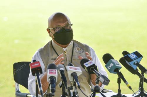 DATUK SERI ISMAIL SABRI YAAKOB