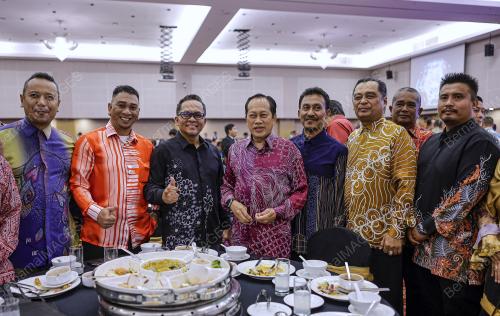 DATUK SERI AHMAD MASLAN