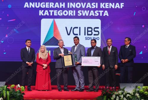 DATUK SERI FADILLAH YUSOF