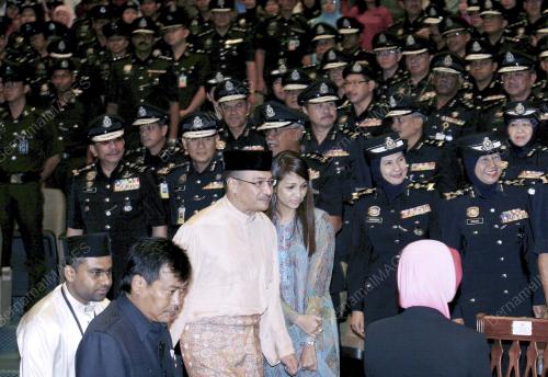 HISHAMUDDIN TUN ABDUL RAZAK