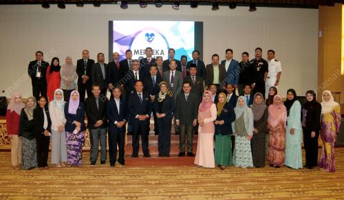 PTJ09_07022017_RETREAT