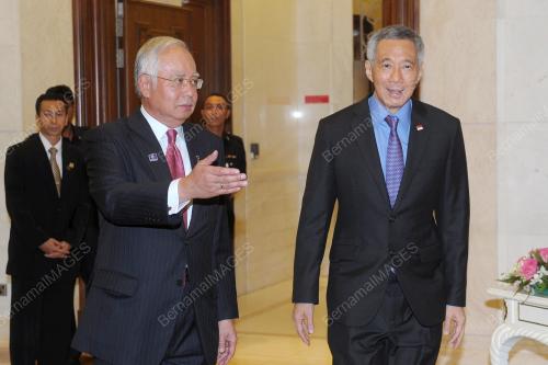 PTJ09_07042014_MAS_SPORE