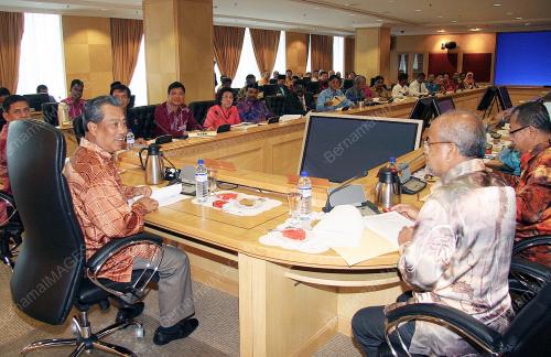 MUHYIDDIN YASSIN