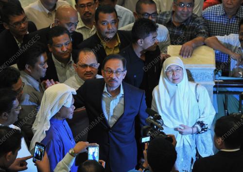 PTJ09_07112014_ANWAR